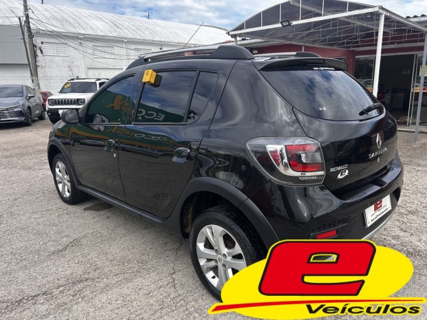 SANDERO STEPWAY 1.6