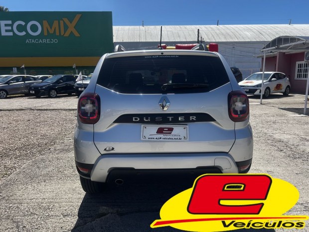 DUSTER ICONIC 1.6 CVT