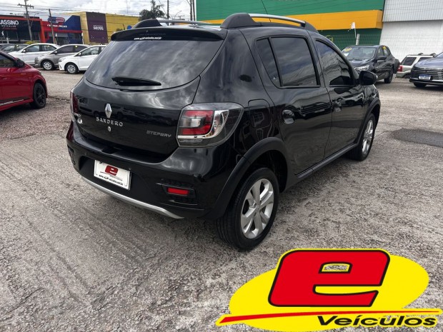 SANDERO STEPWAY 1.6